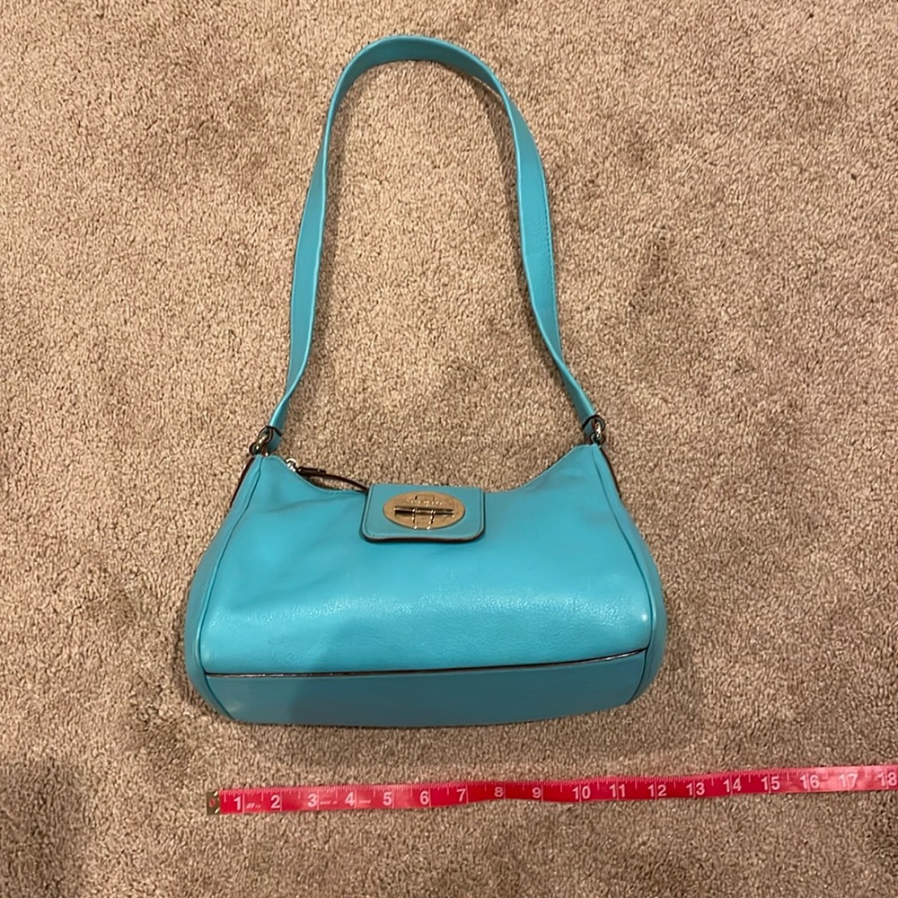 Kate Spade turquoise handbag. Good condition.